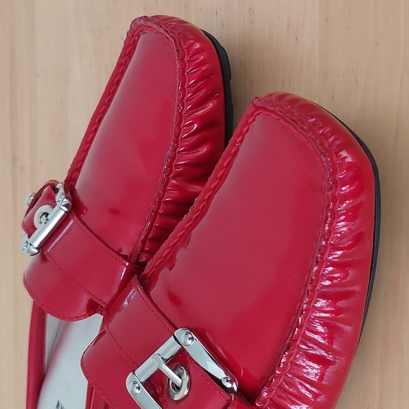 Stuart Weitzman Red Patent Leather Mules - Picture 10 of 15